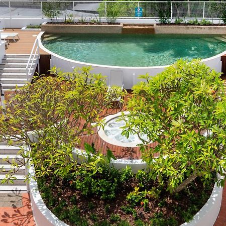 Sunshine Tower Hotel Cairns Exterior foto