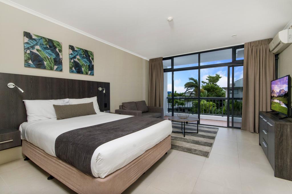 Sunshine Tower Hotel Cairns Quarto foto